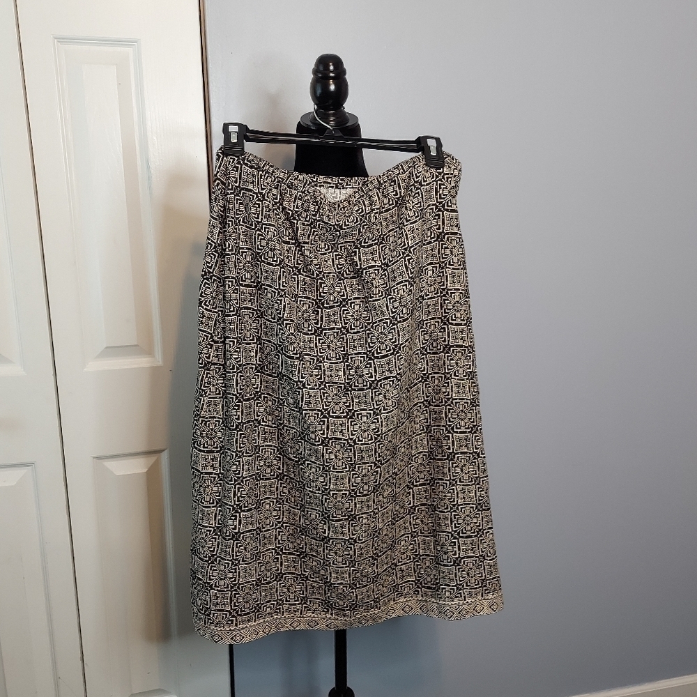 Liz Claiborne Size Medium Silk Maxi Skirt - Picture 5 of 8